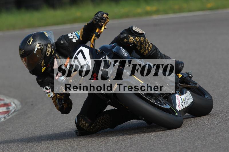 /Archiv-2022/06 15.04.2022 Speer Racing ADR/Gruppe rot/77